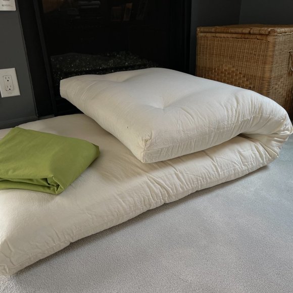 Japanese Inspired Futon - Picture 5 of 5